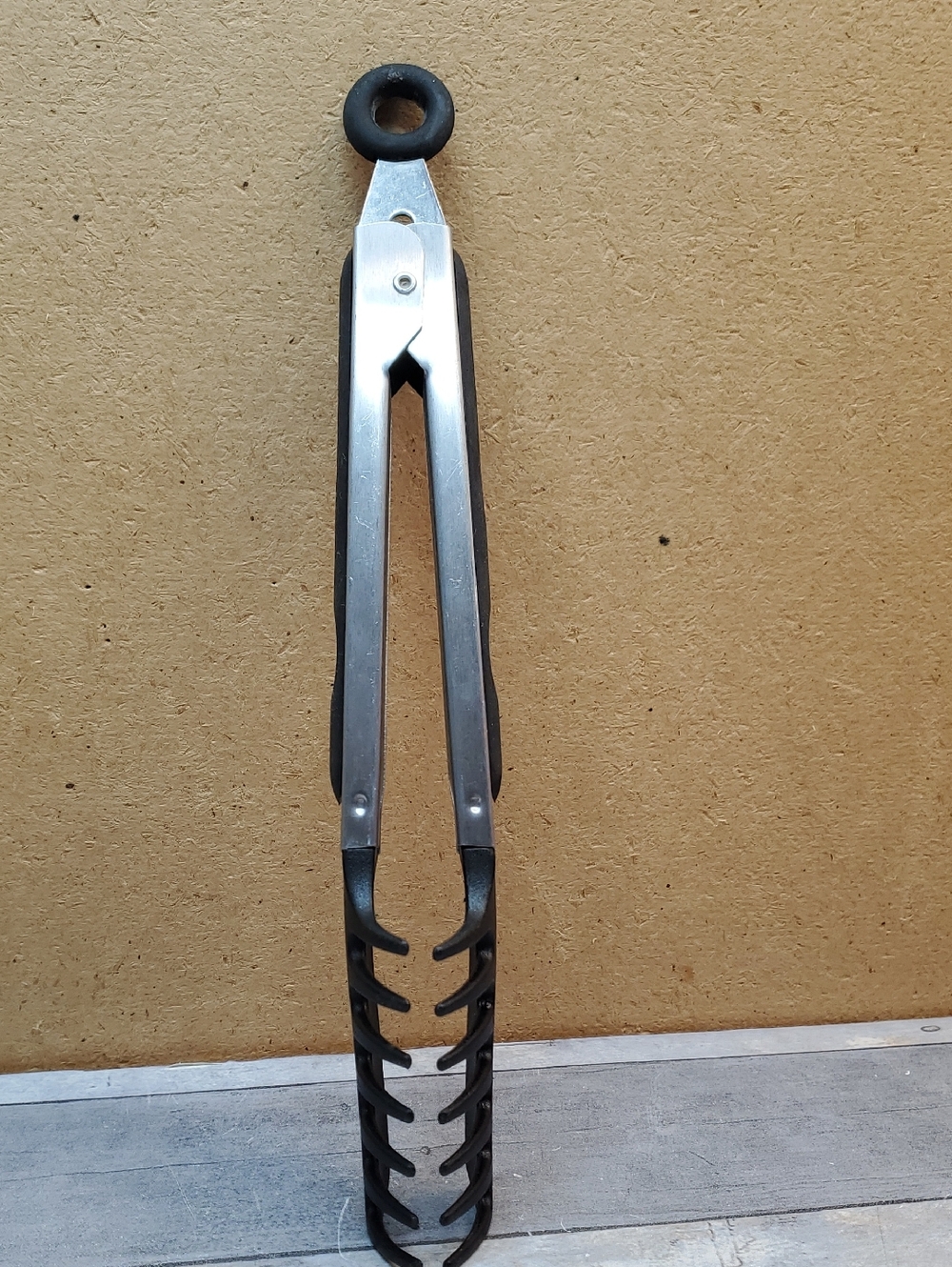 Spaghetti Pasta Tongs - Non-stick Silicone Spoon Server Fork with Teeth